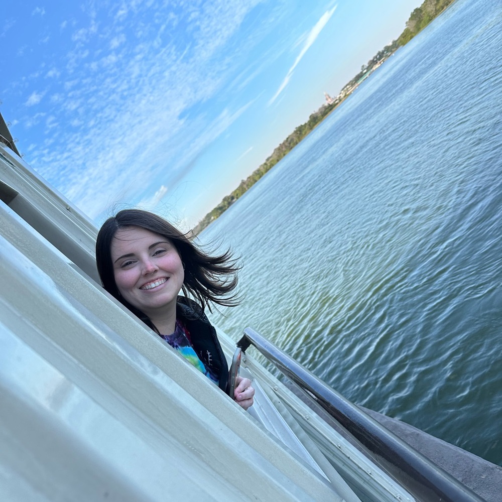 Meet your Posher, Allison